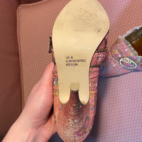 Annette Victorian Era Pumps by 3Wishes - Picture 9 of 9